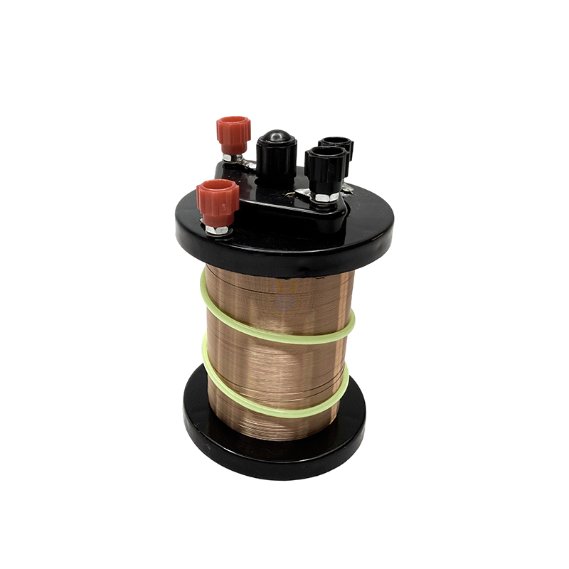 Ang pisikal na electrical primary coil at secondary coil ay nagpapakita ng instrumento